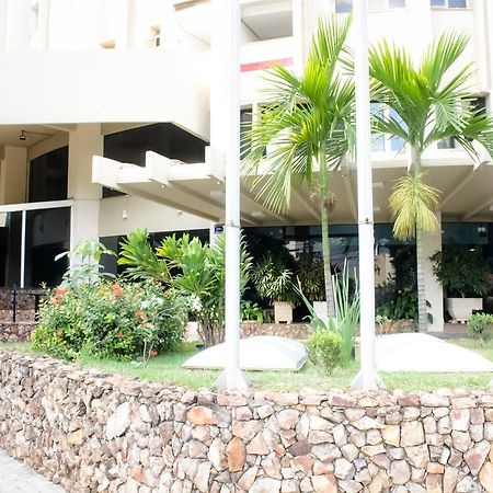 Flat Oeste La Residence Goiânia Eksteriør billede